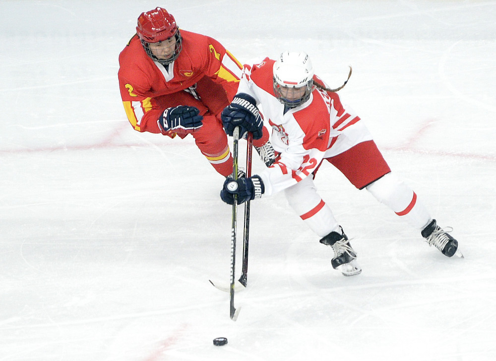 关于一场经典之战!冰球点燃球迷热情的信息 关于一场经典之战!冰球点燃球迷热情的信息