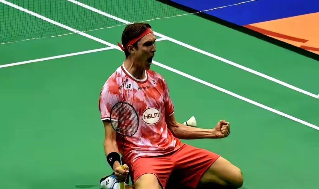 中国队完胜印尼队,安赛龙点燃赛场 中国队完胜印尼队,安赛龙点燃赛场