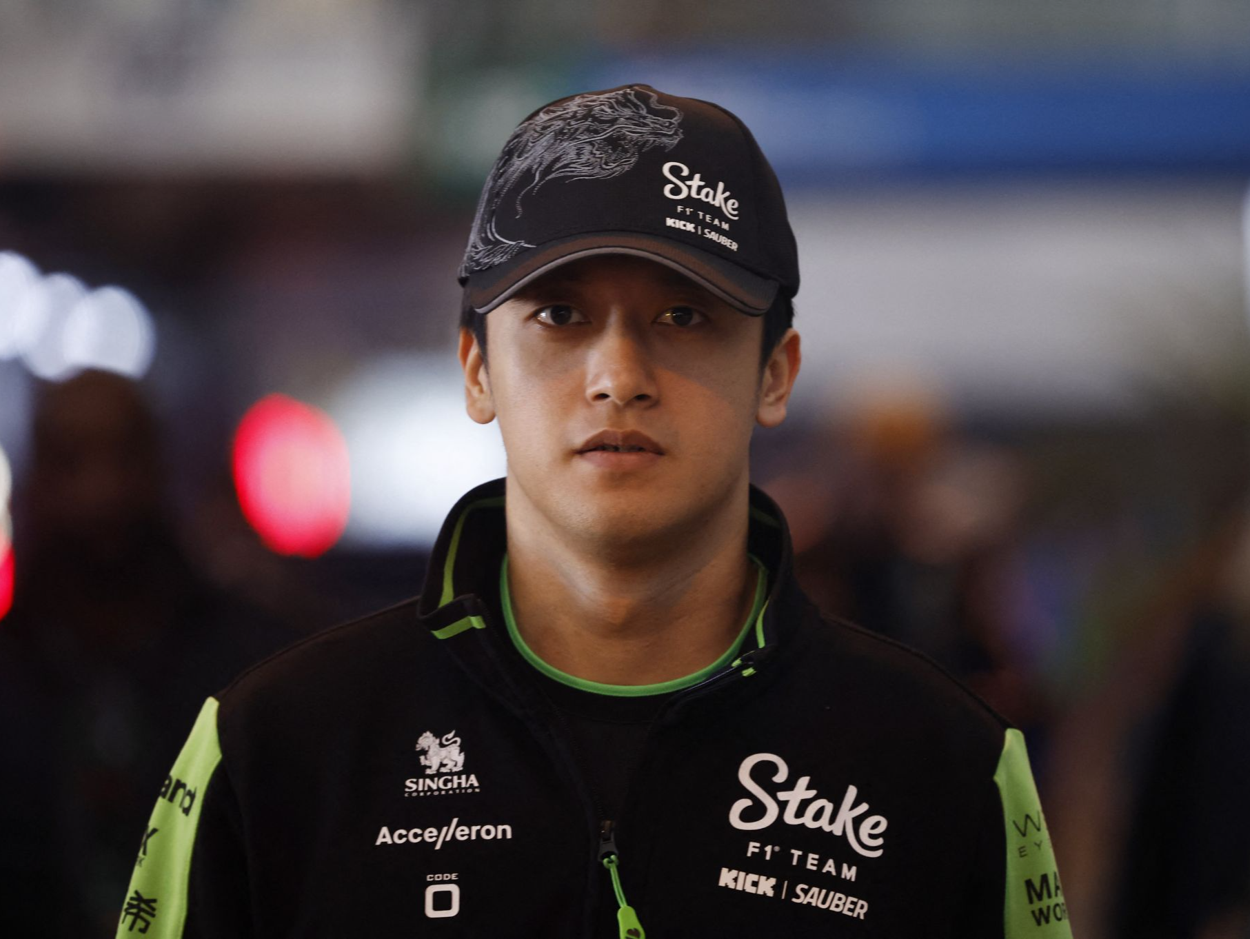 爱游戏娱乐-索伯车队完胜红牛二队，周冠宇统治全场