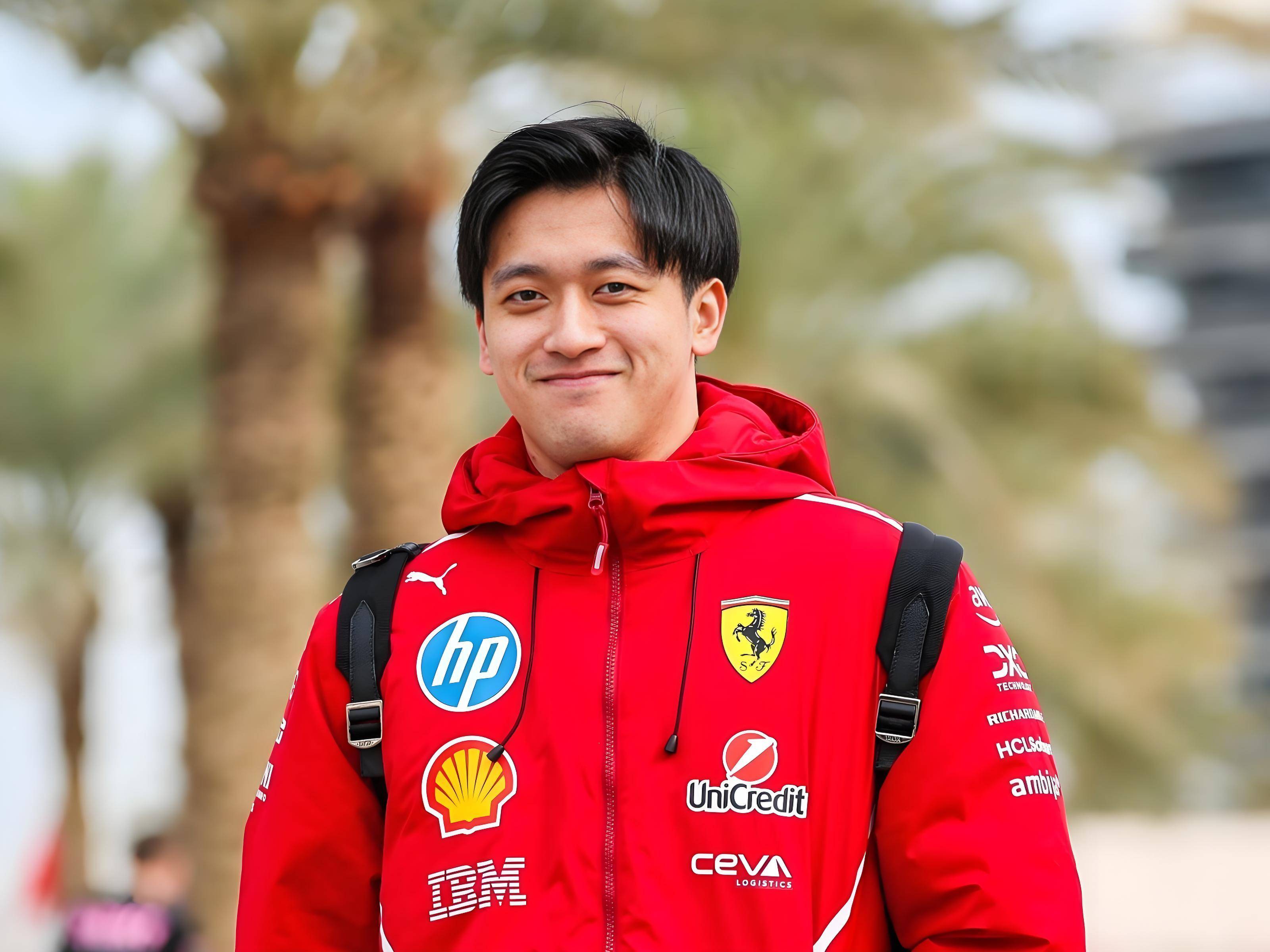 索伯车队完胜红牛二队，周冠宇统治全场