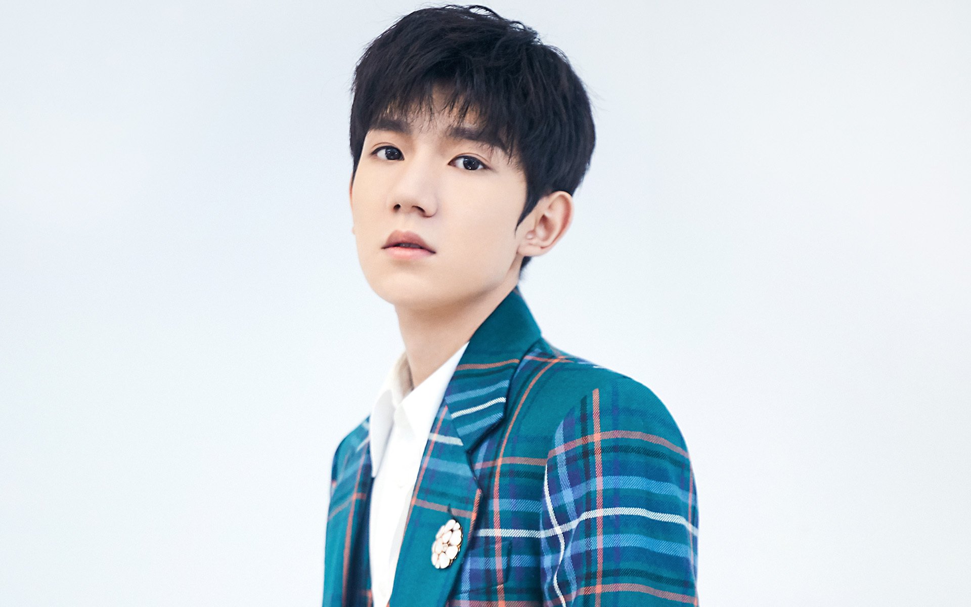 爱游戏官方入口-14-0的紫色风暴，范弗利特导演末节歼灭战