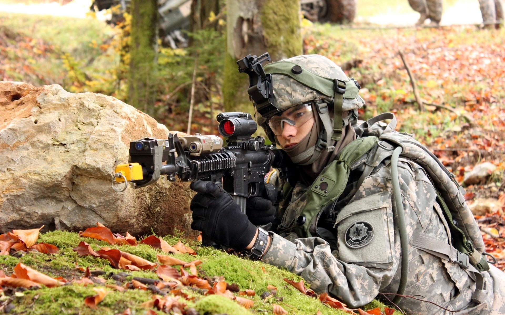 篮球场与绿茵场，逆转与接管的艺术