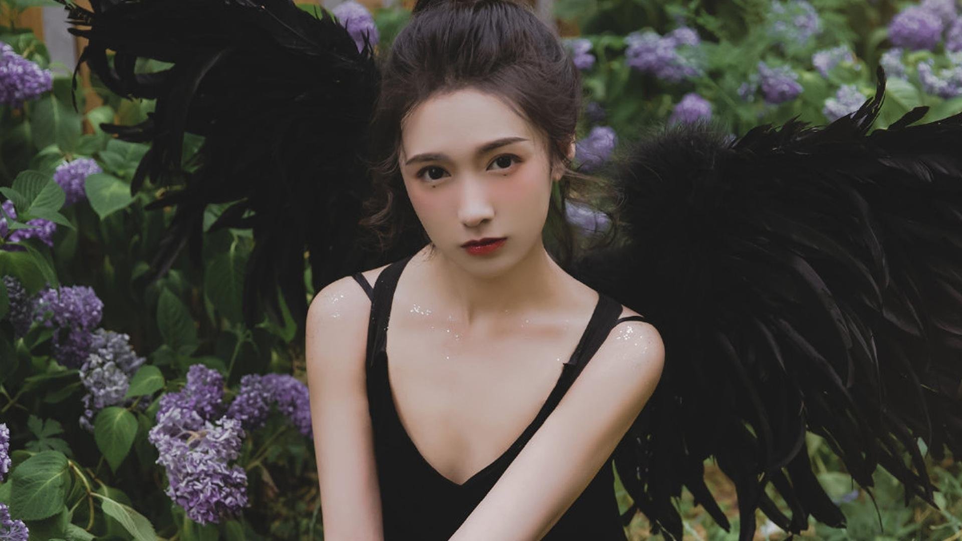 孤星耀世,齐耶赫导演A组冷门之夜,罗马尼亚替补奇兵斩落哥伦比亚