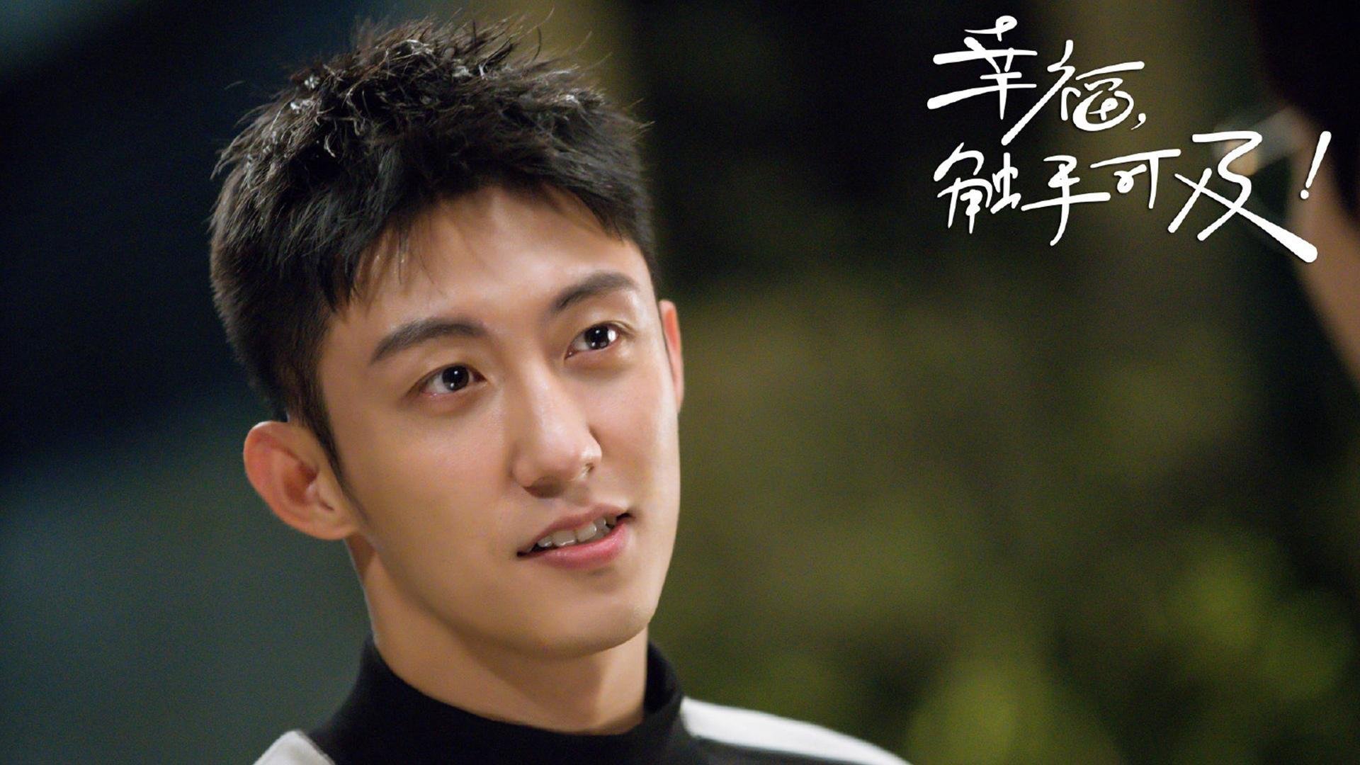 东方神话的终结，2026世界杯半决赛，莱万多夫斯基领衔保加利亚掀起红色风暴，日本足球梦碎